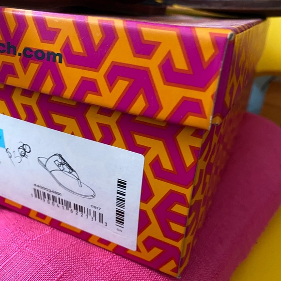 Toryburch sandals - Picture 3 of 5